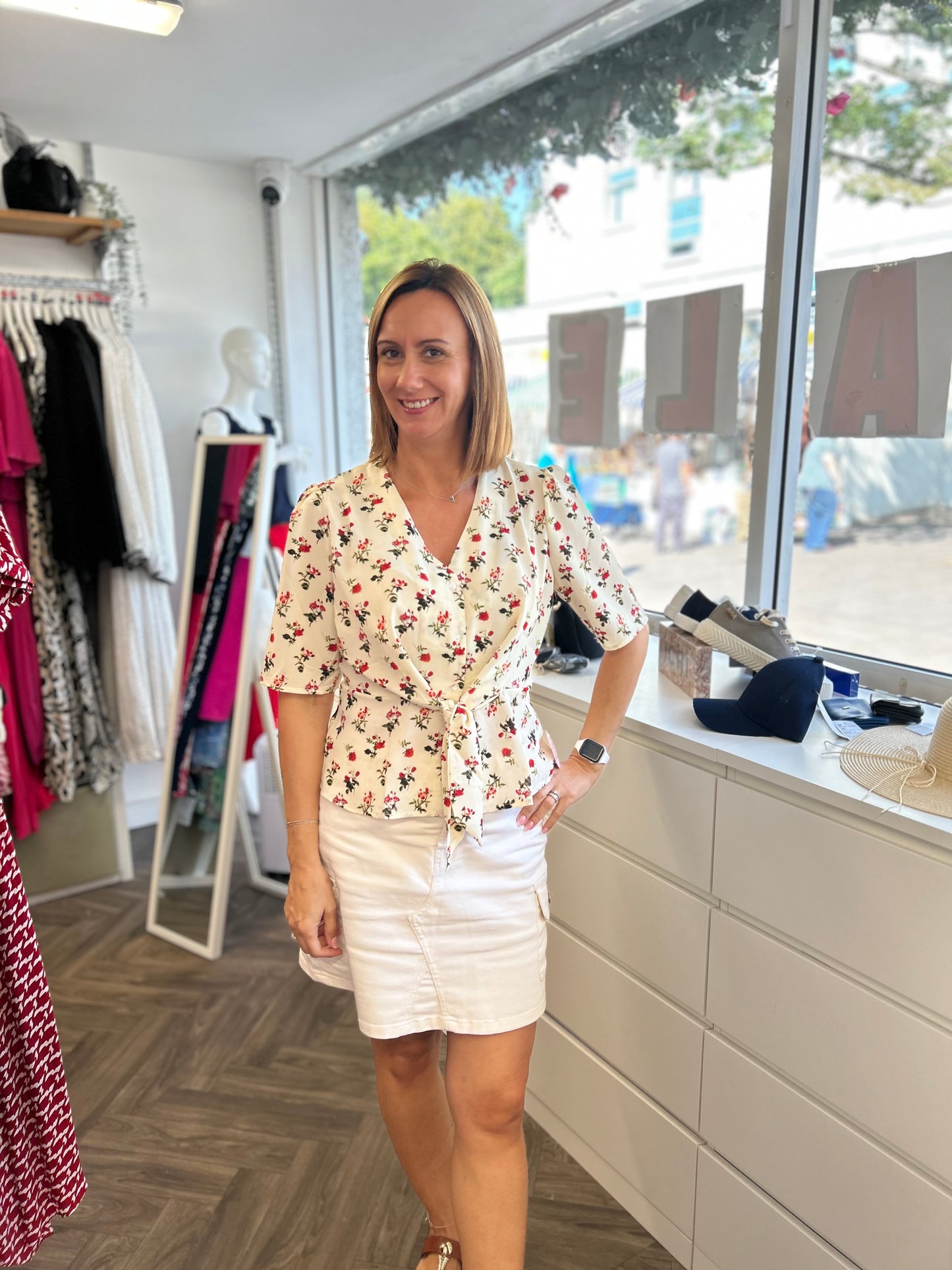 ROSIE Tie Front Blouse