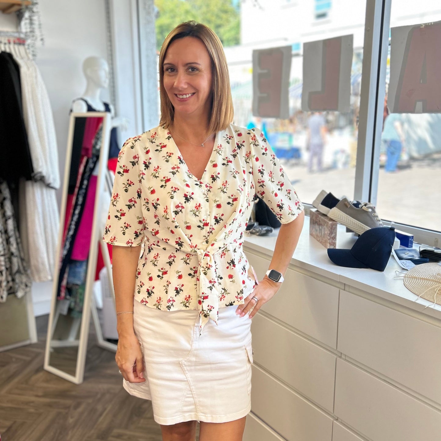 ROSIE Tie Front Blouse