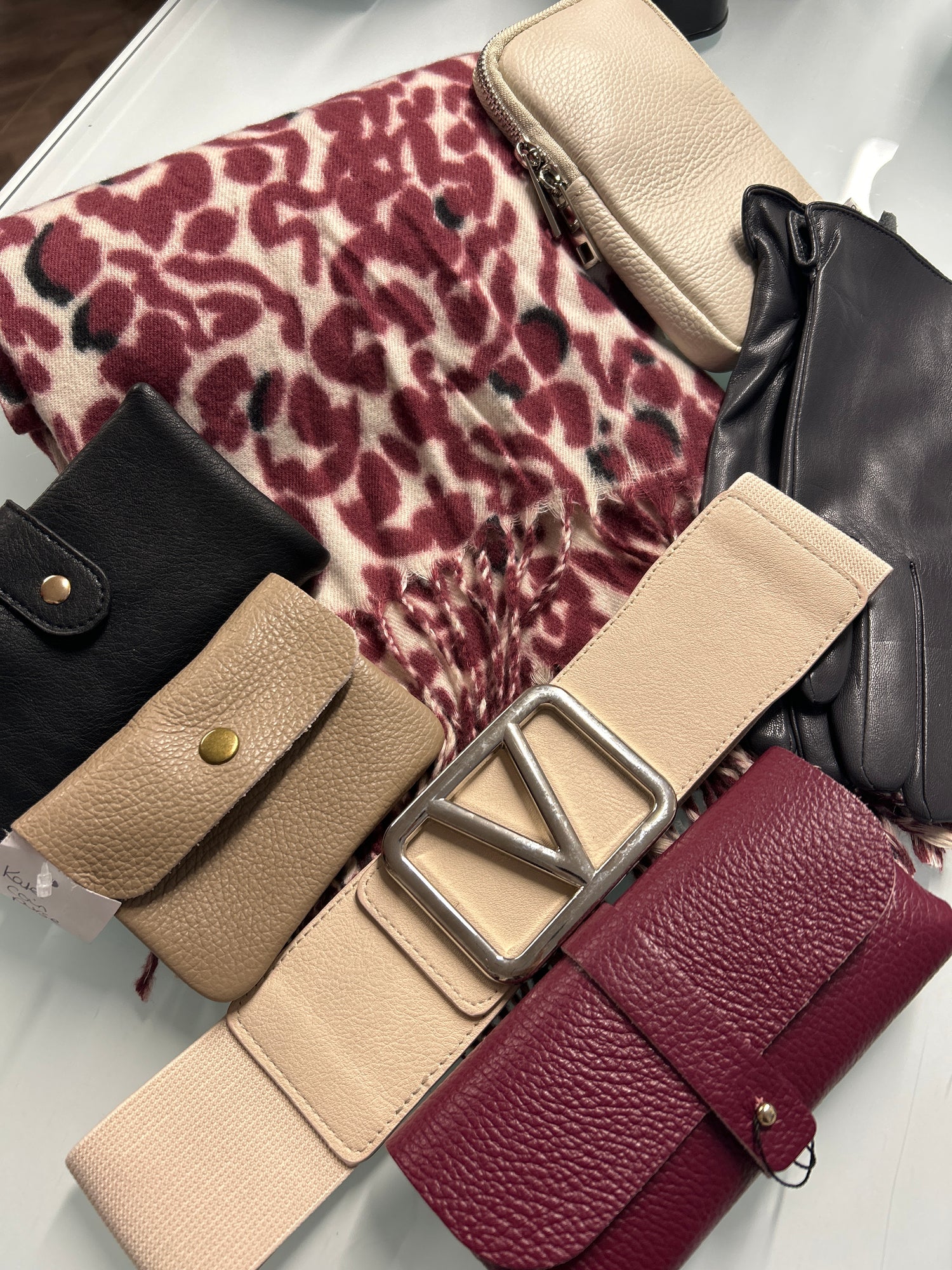 ACCESSORIES