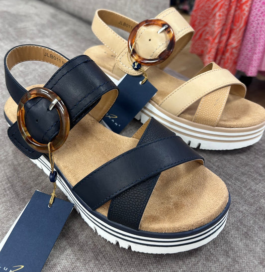 Lunar ELISE Sandal