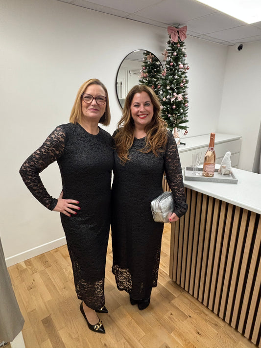 SATU Byoung Lace Long Sleeve Dress