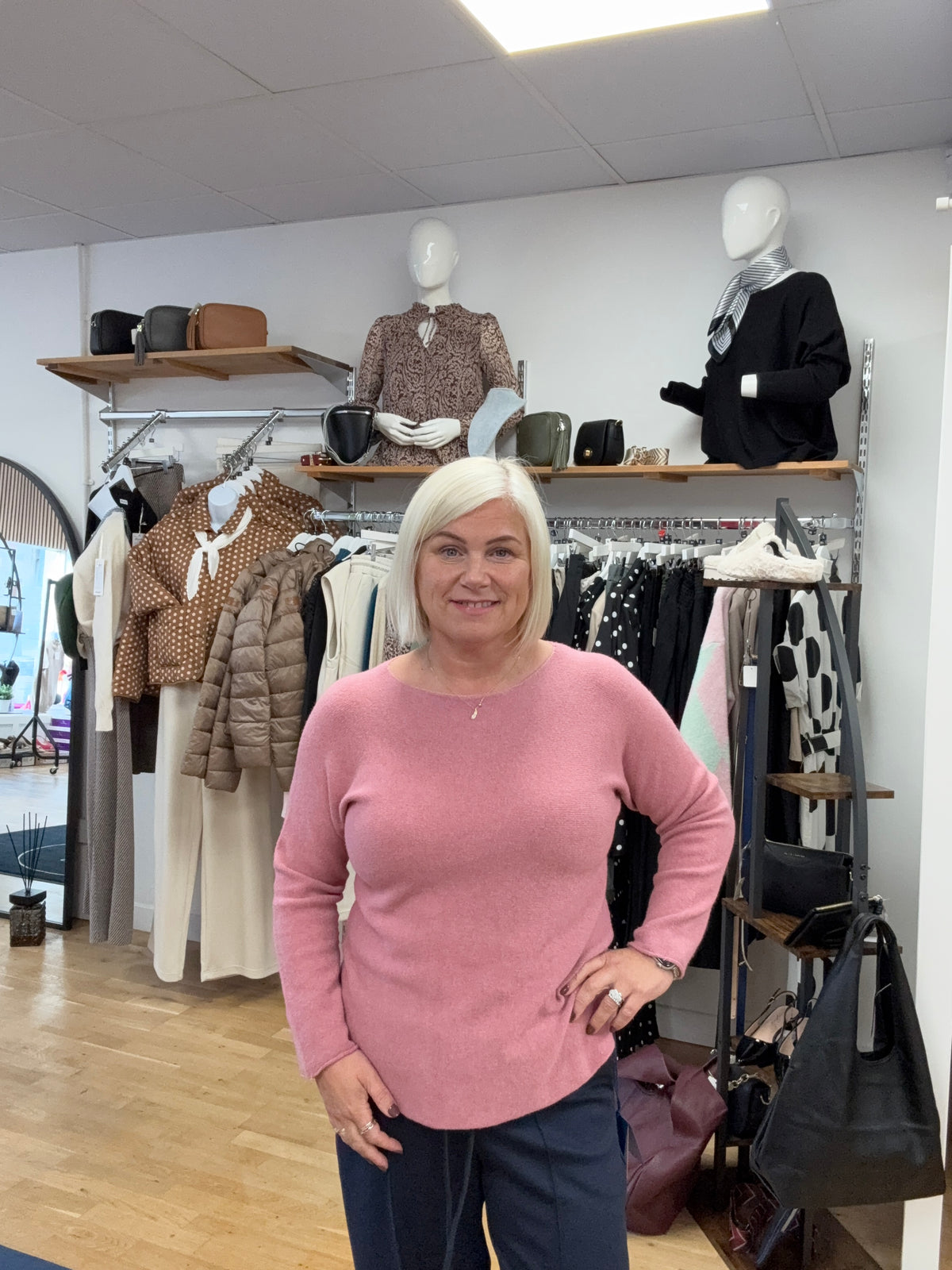 ELENA Round neck Jumper