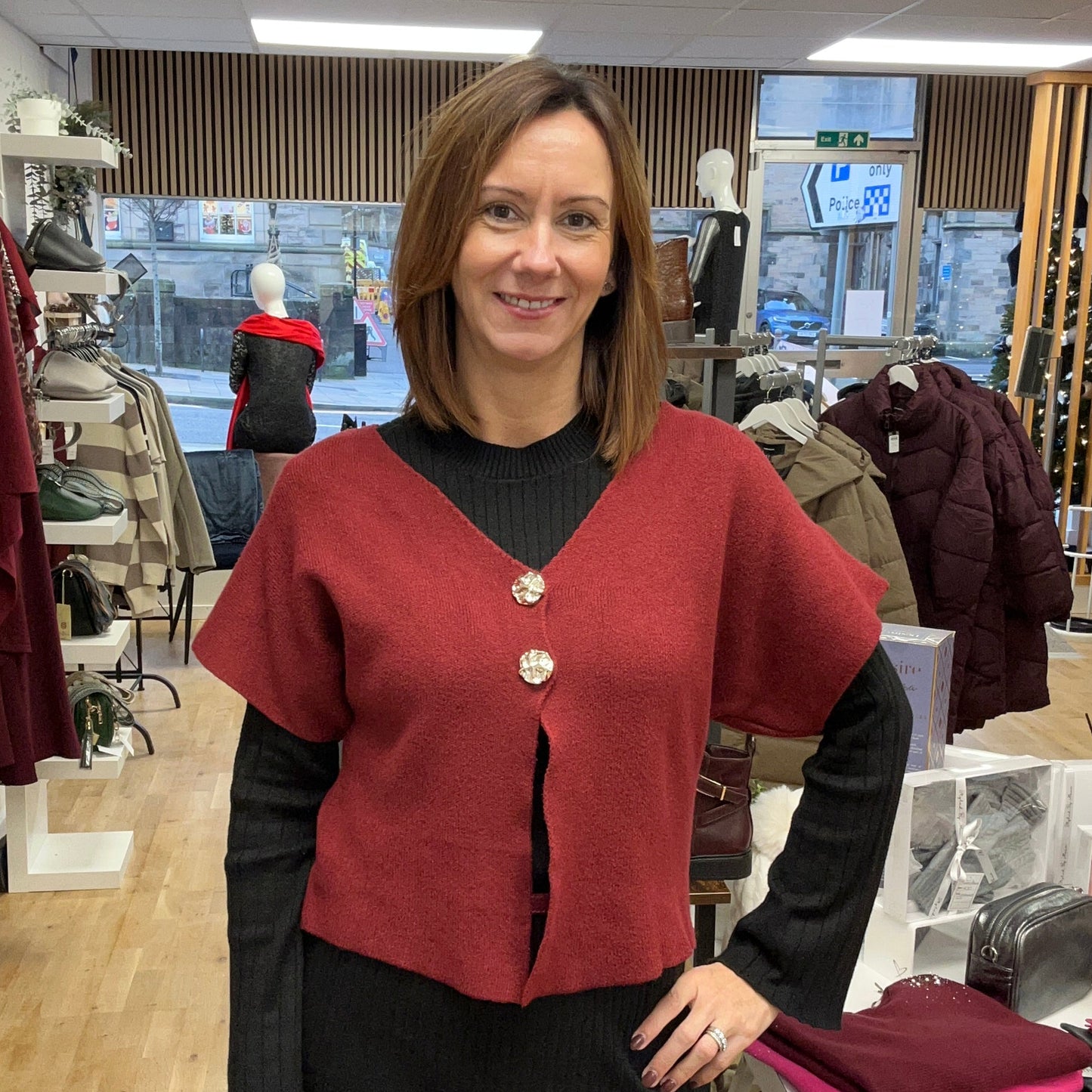 MAURA Short Cardigan