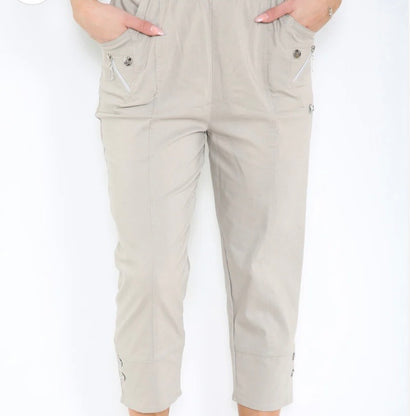 OLIVE Crop Trousers