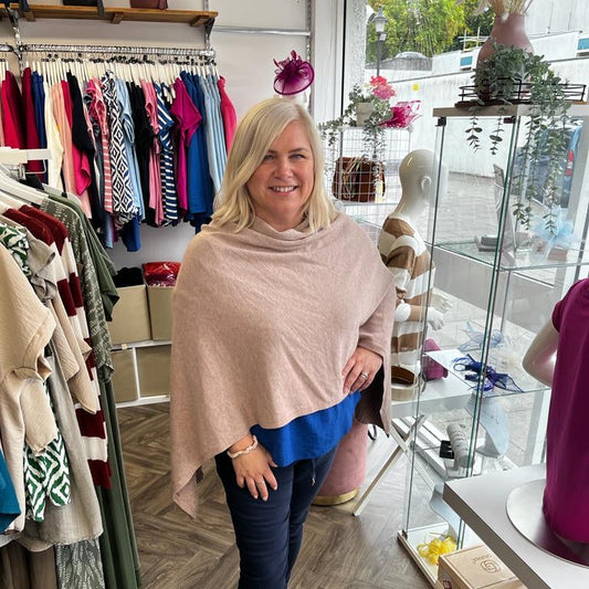 KERRY Knitted Poncho