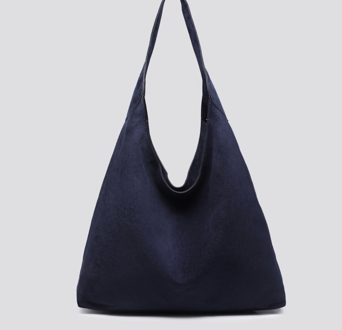 SHELBY Bucket Bag