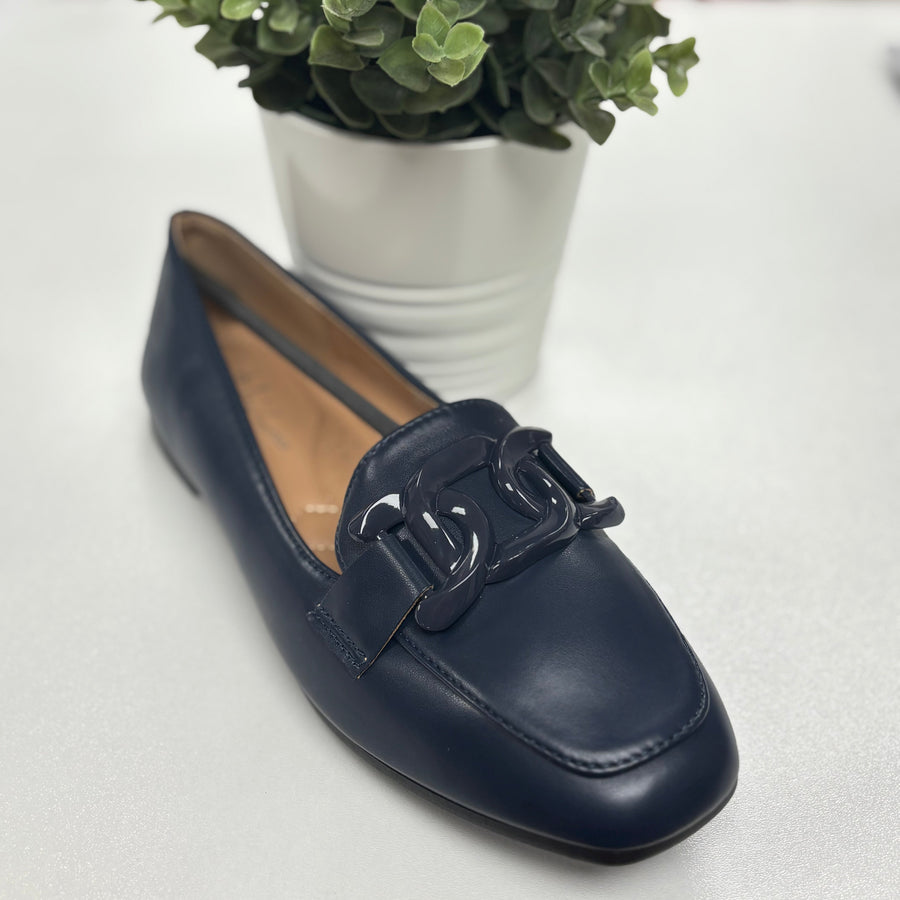 DARCY Loafers