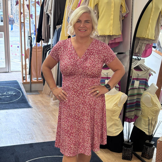 VIVIA Short Sleeve Dress