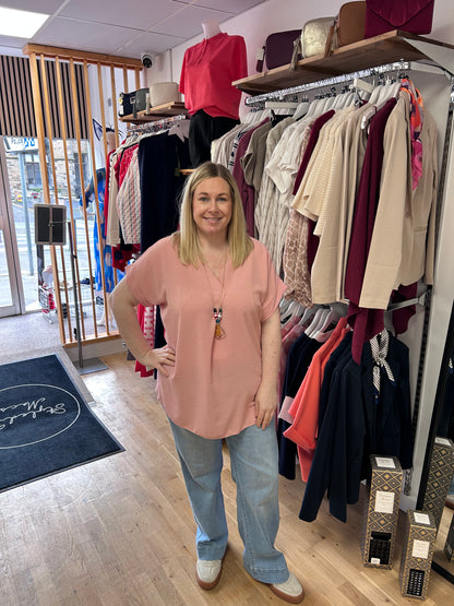 TIA Curve 'V' Neck Top